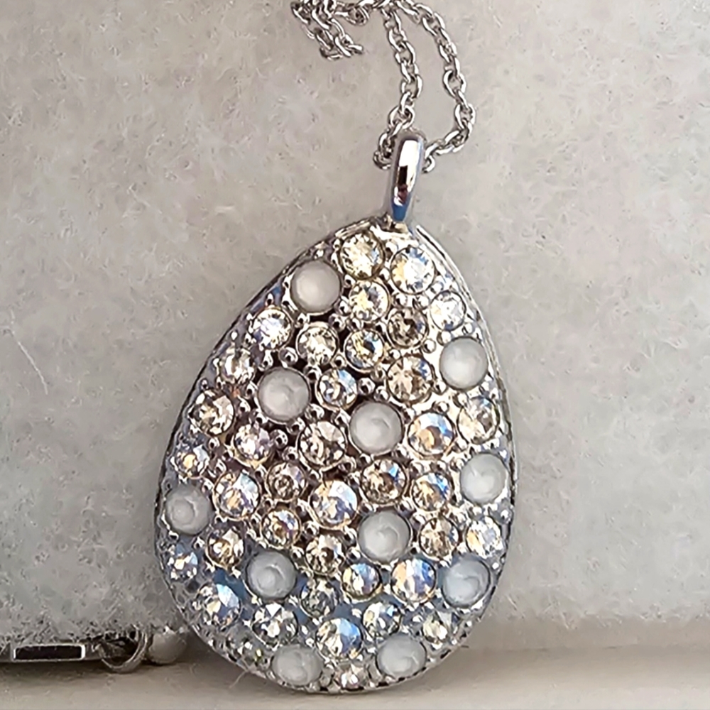 ****PRICE DROPPED***Retired Touchstone Crystal Jewelry